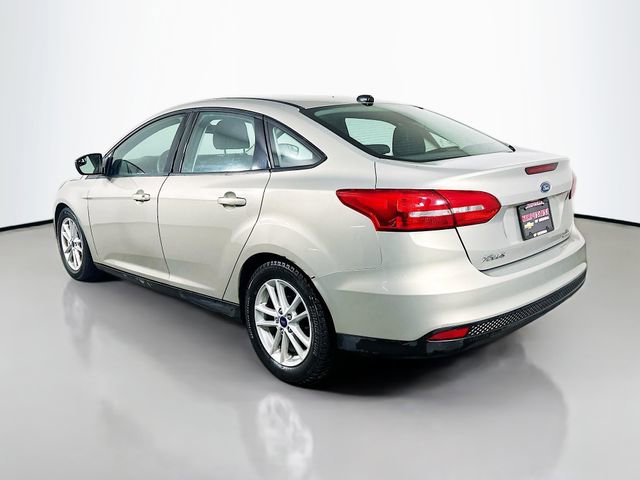 Used 2015 Ford Focus SE image 7