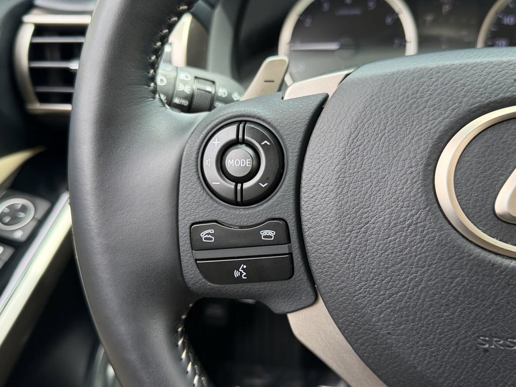 Used 2015 Lexus IS 250 w/ Premium Package RWD image 18