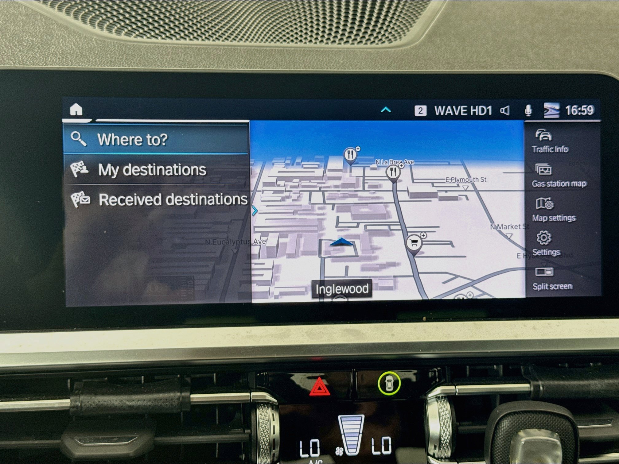 Used 2022 BMW 330e w/ M Sport Package RWD image 15