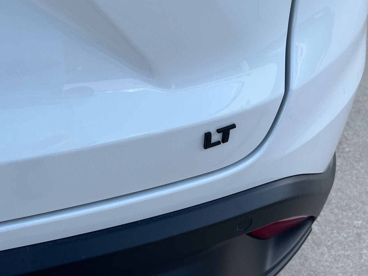New 2026 Chevrolet Trax LT w/ Driver Confidence Package FWD image 5