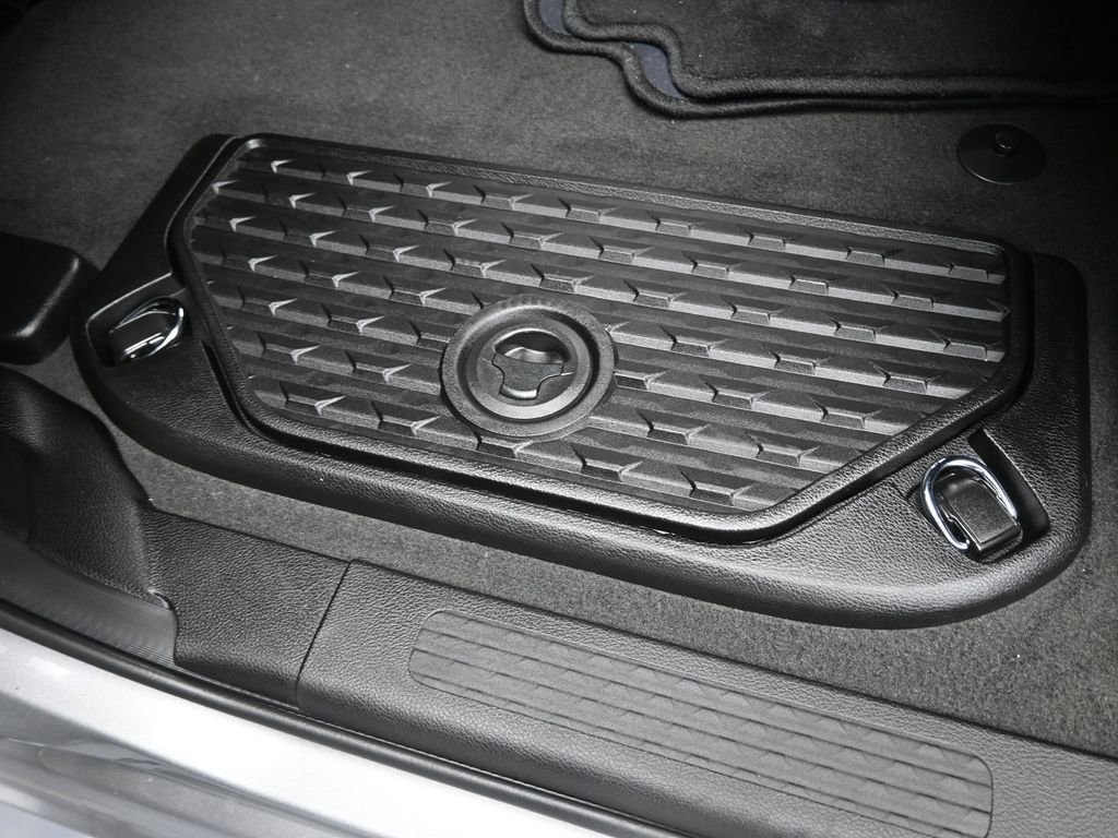 Used 2024 RAM 1500 Tradesman w/ Night Edition image 38