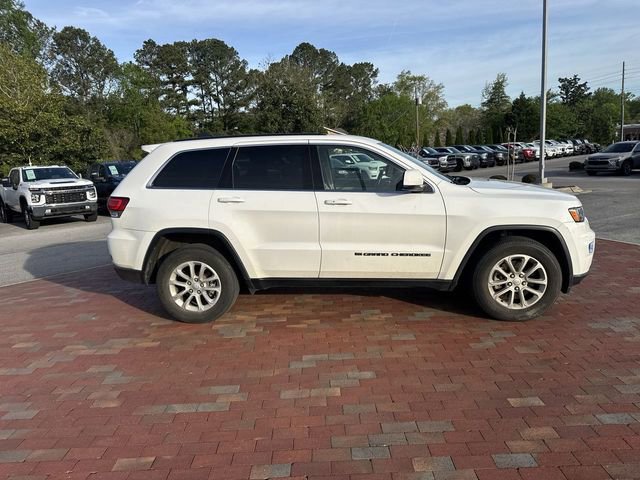 Used 2022 Jeep Grand Cherokee Laredo E RWD image 16