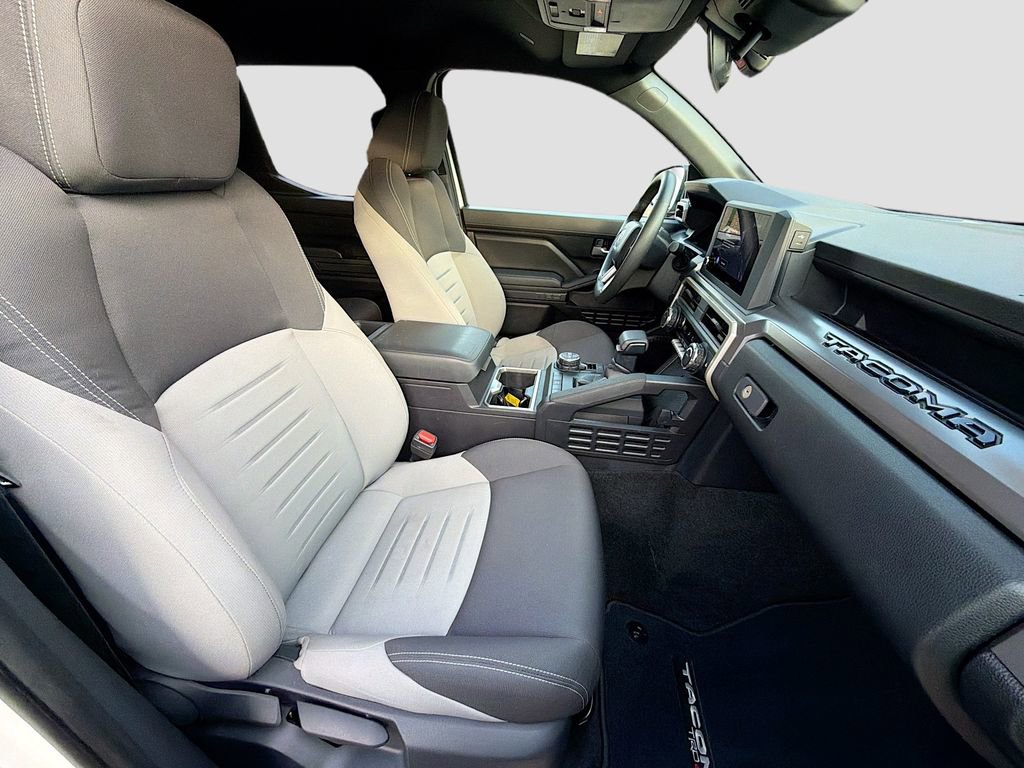 Used 2024 Toyota Tacoma TRD Off-Road image 14