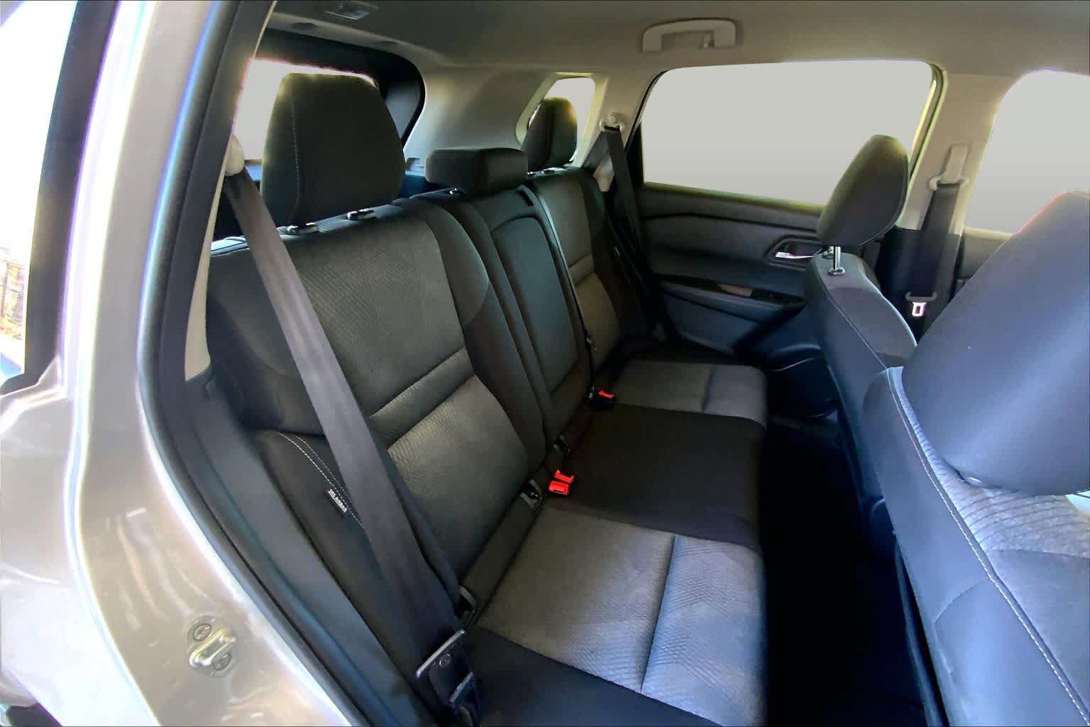 Used 2024 Nissan Rogue SV AWD/4WD image 19