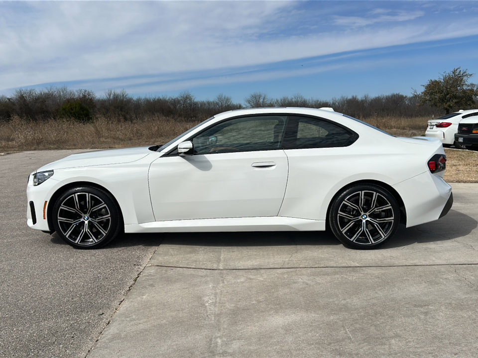 Certified 2024 BMW 230i xDrive xDrive w/ Convenience Package image 5