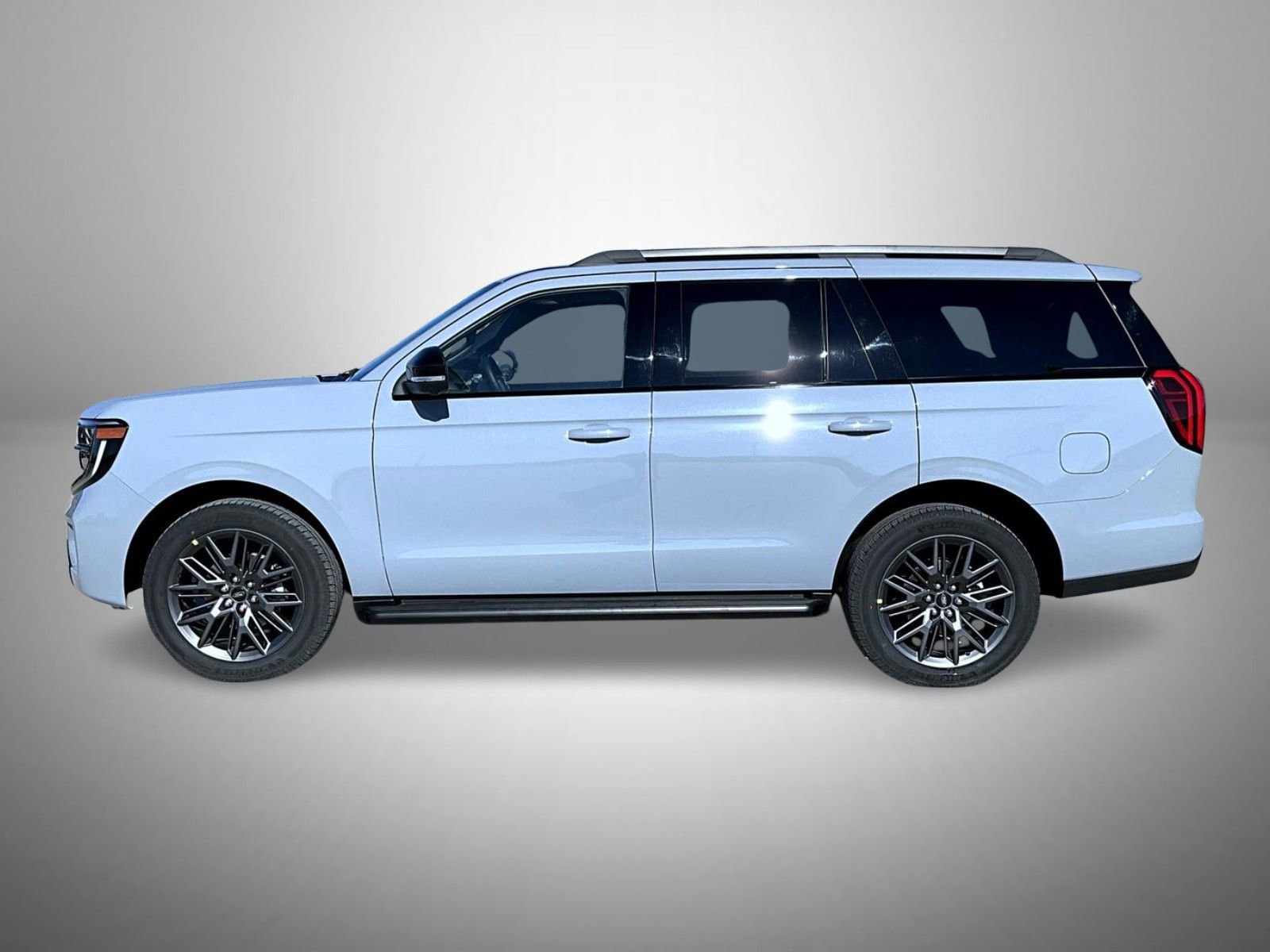 New 2026 Ford Expedition Platinum w/ Stealth Appearance Package image 8