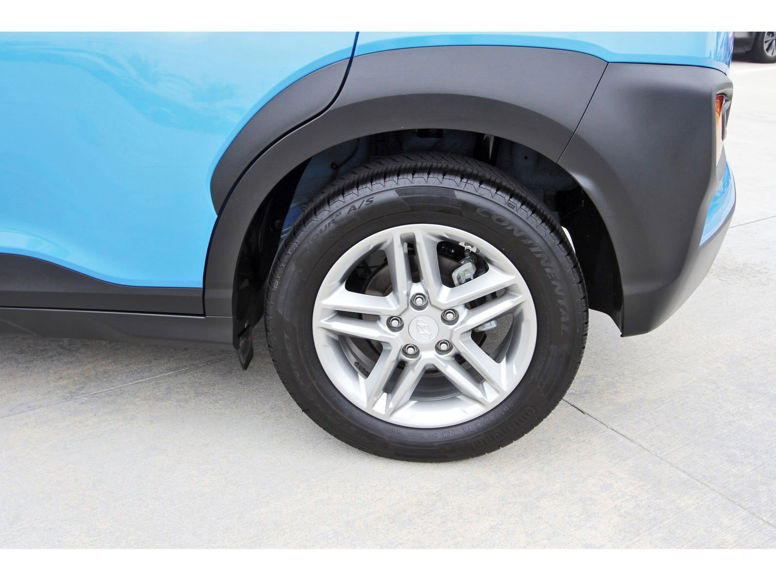 Used 2021 Hyundai Kona SE w/ Cargo Package FWD image 30
