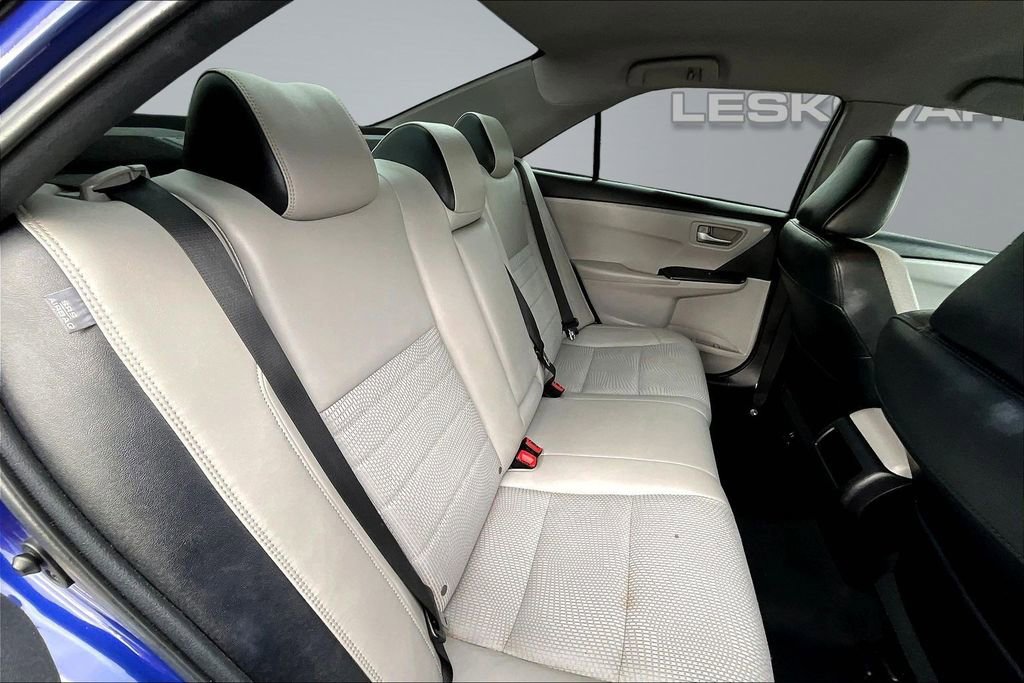 Used 2016 Toyota Camry SE FWD image 26