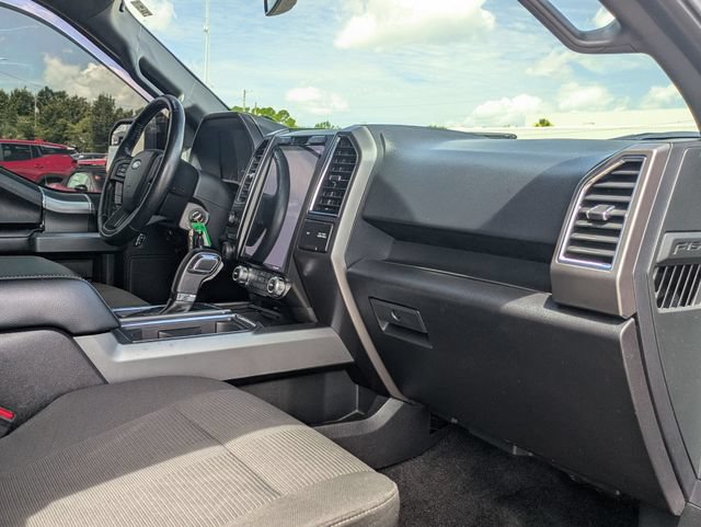 Used 2016 Ford F150 XLT w/ Equipment Group 302A Luxury AWD/4WD image 30