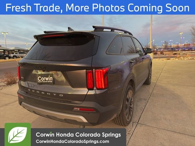 Used 2022 Kia Sorento SX Prestige w/ Rust Color Package image 7