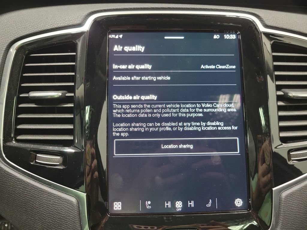 Used 2025 Volvo XC90 B5 Plus w/ Protection Package Premier image 11