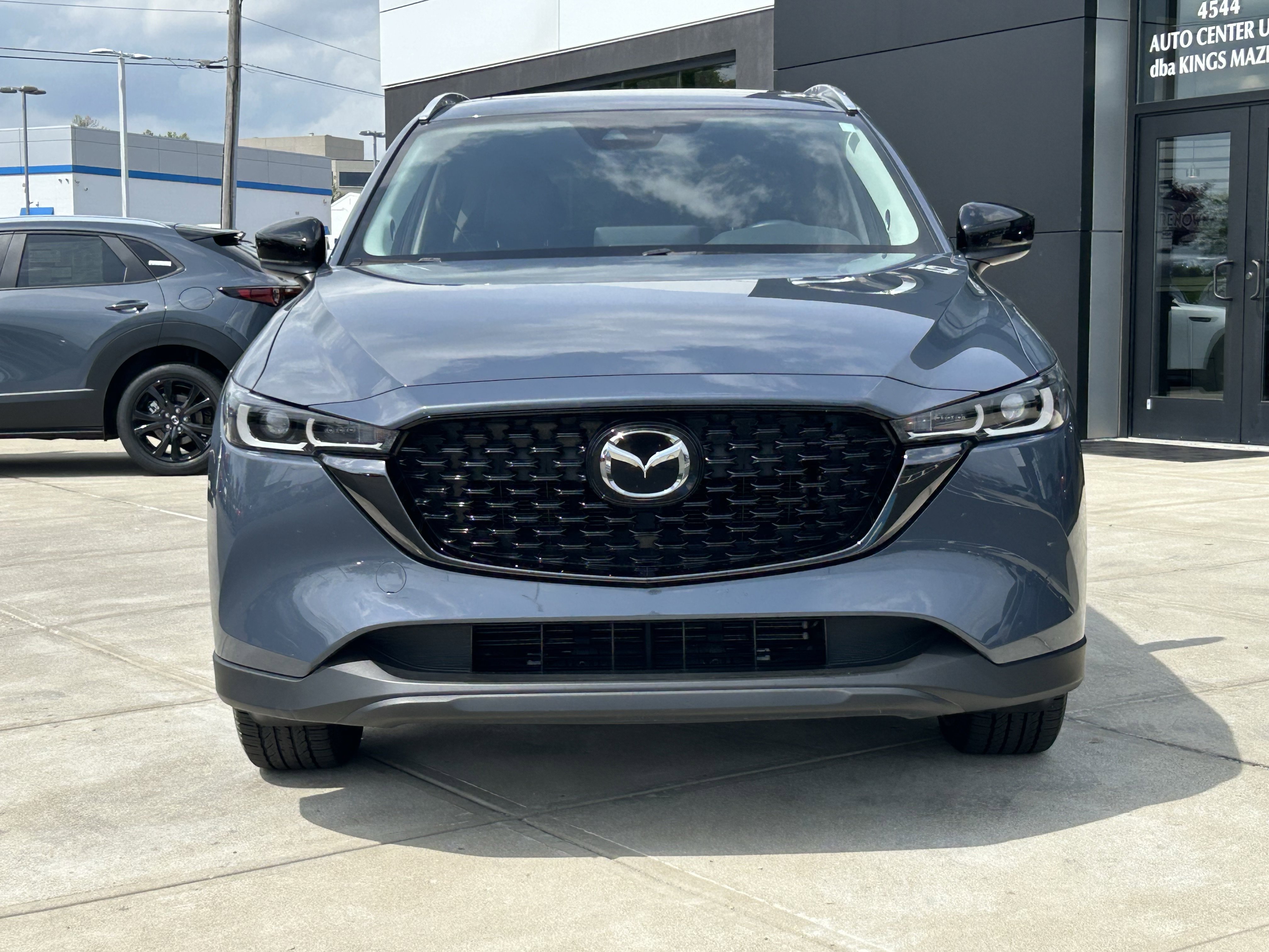 Used 2023 MAZDA CX-5 Carbon Edition image 2