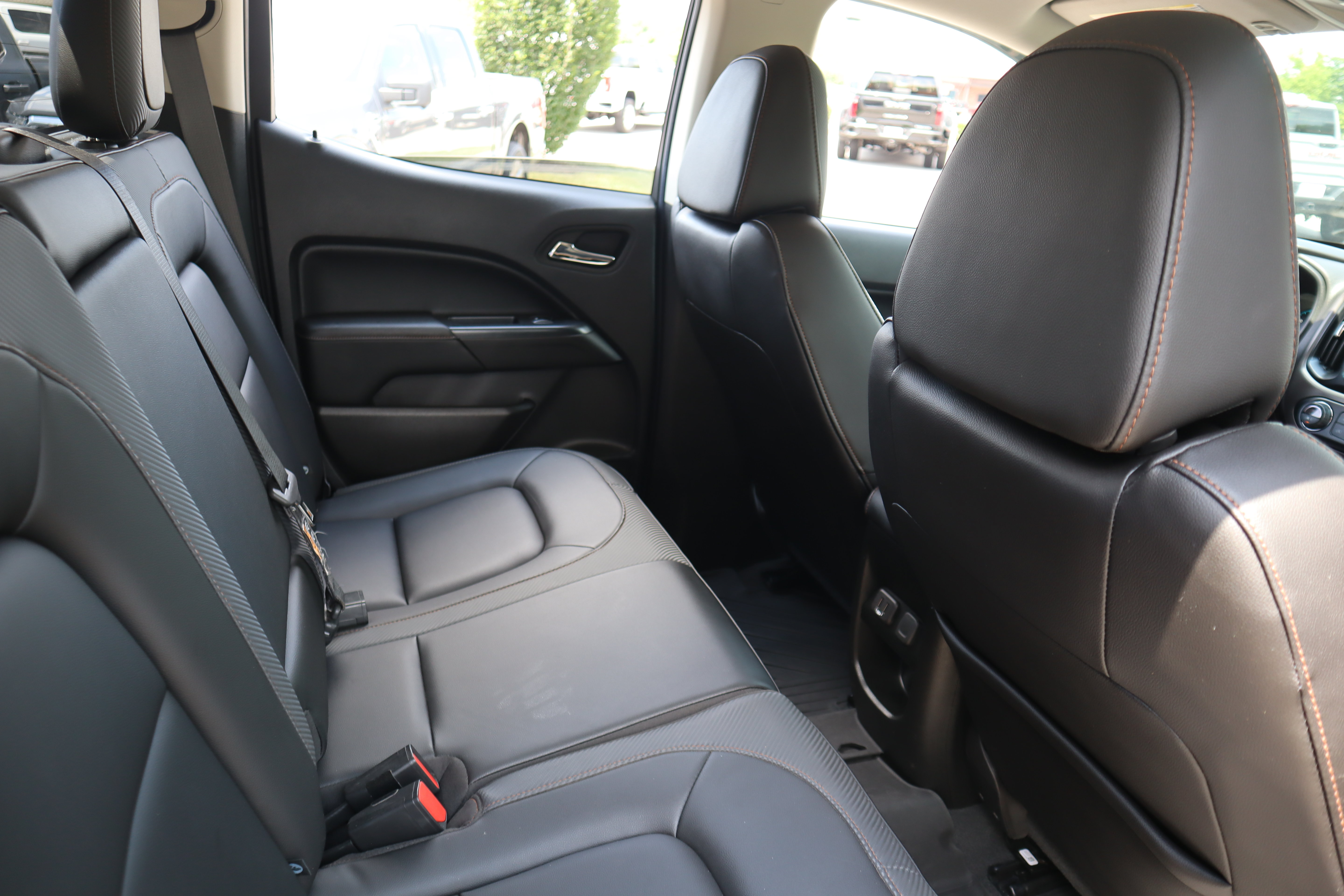 Used 2021 GMC Canyon AT4 AWD/4WD image 29
