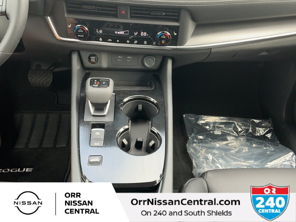 New 2027 Nissan Rogue Dark Armor FWD image 25