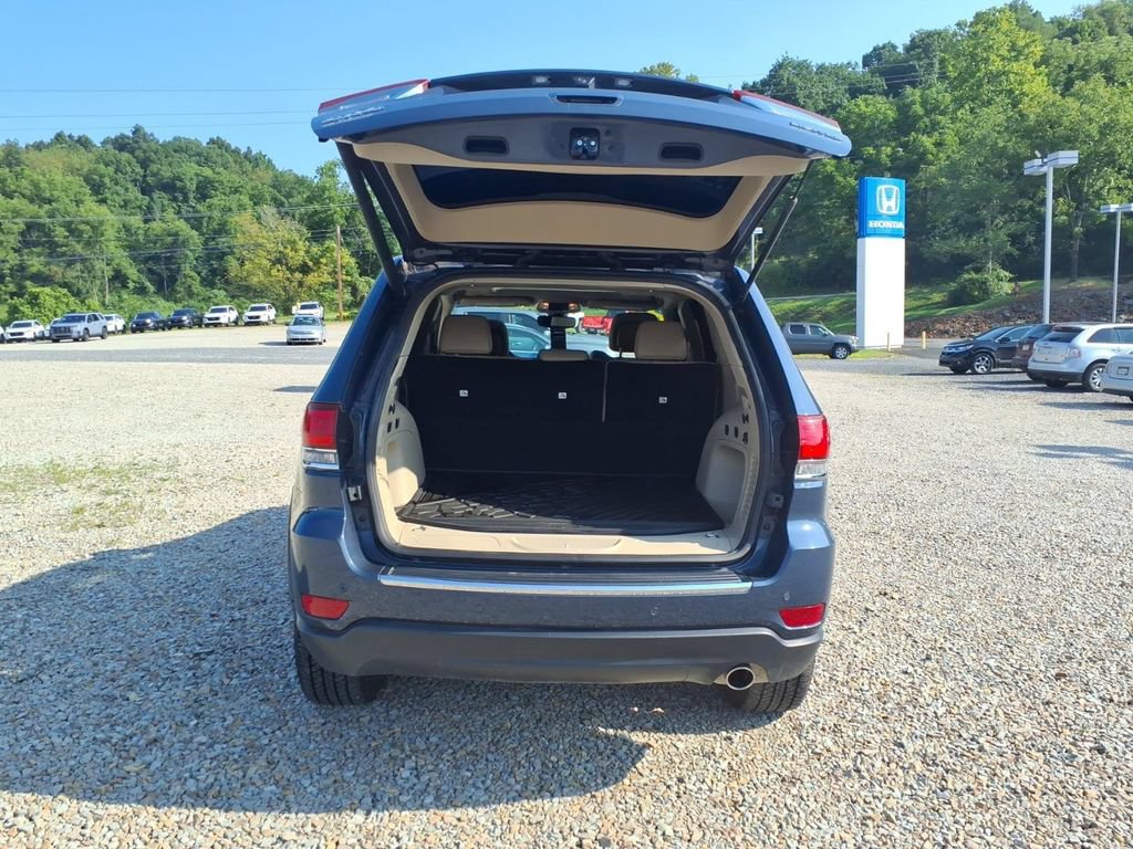 Used 2021 Jeep Grand Cherokee Limited AWD/4WD image 21