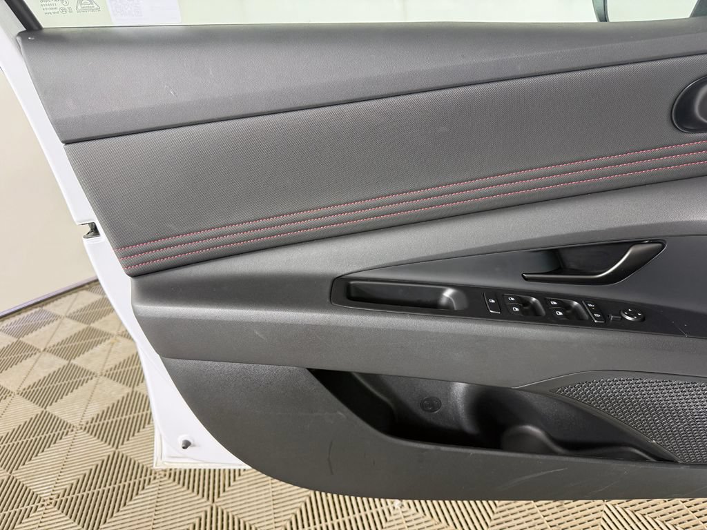 Certified 2025 Hyundai Elantra N Line FWD image 22