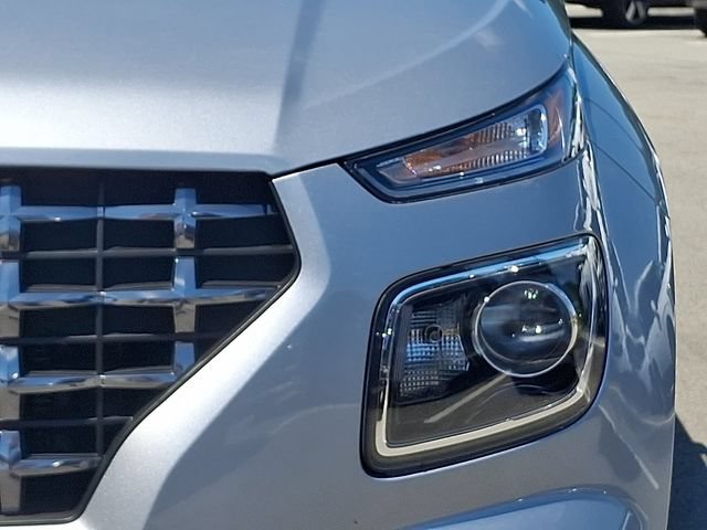 New 2026 Hyundai Venue SEL FWD image 9