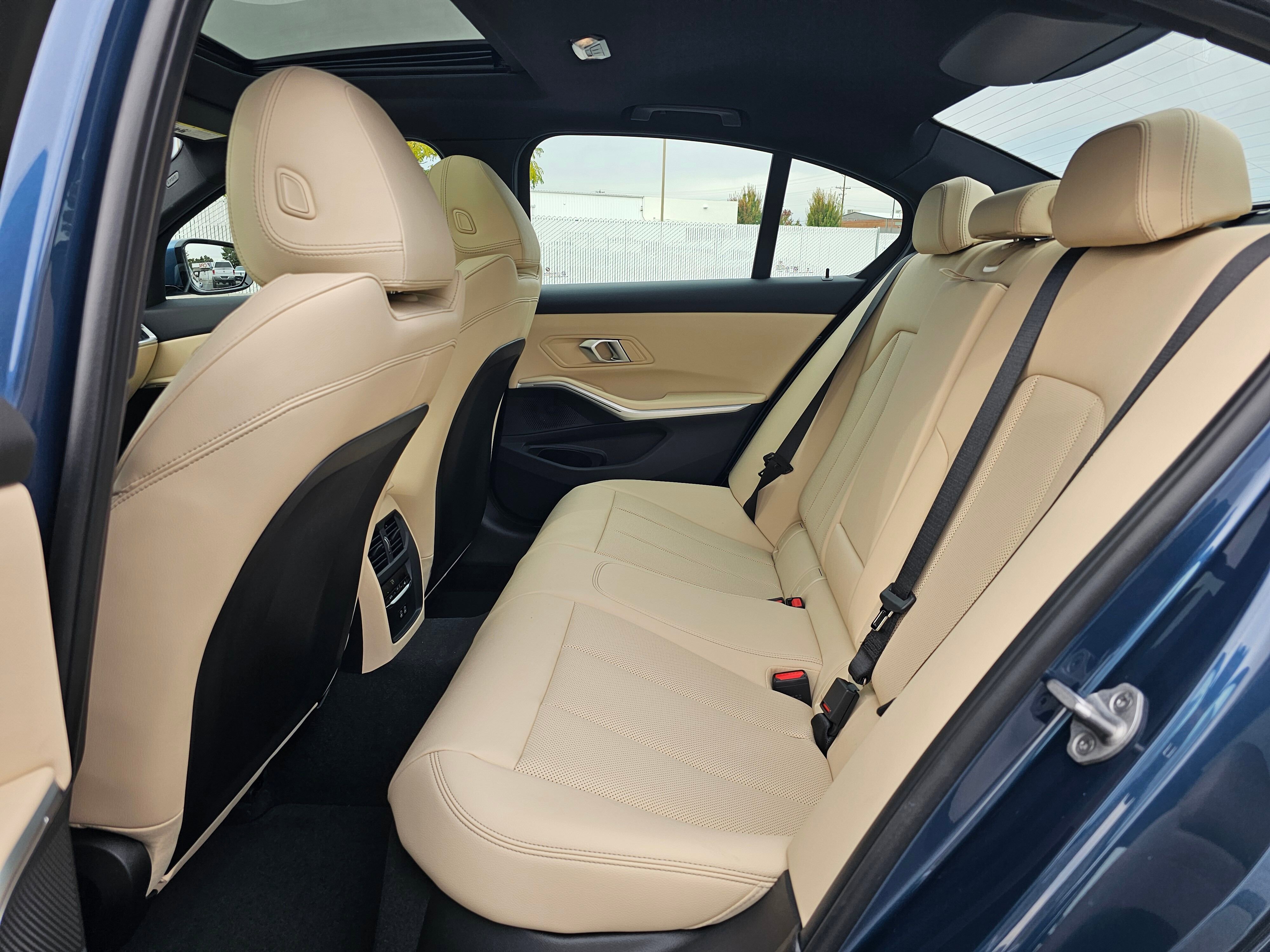 New 2026 BMW 330i xDrive Sedan w/ M Sport Package image 13