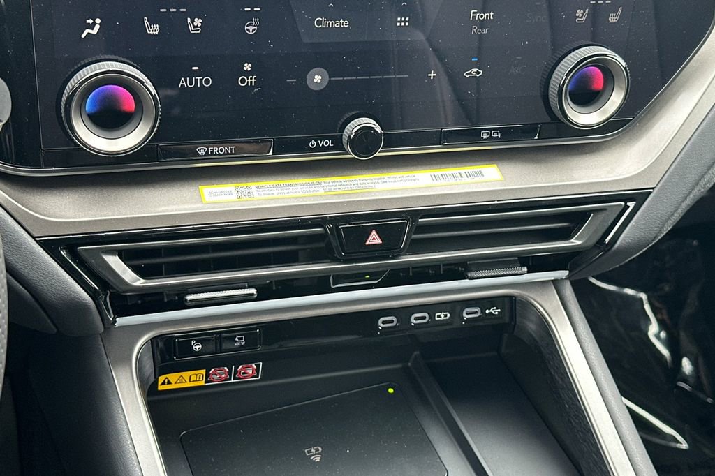 New 2026 Lexus TX 500h AWD image 21