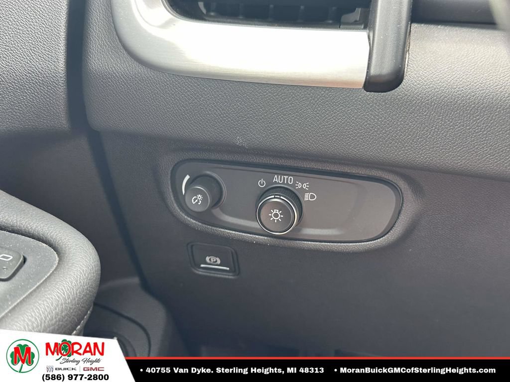 Certified 2023 GMC Terrain SLE w/ Driver Convenience Package FWD image 30