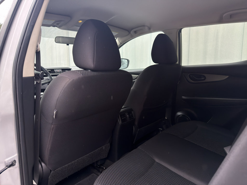 Used 2019 Nissan Rogue Sport S FWD image 12
