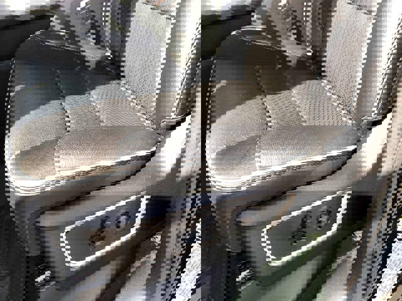 Used 2023 RAM 1500 Laramie image 14