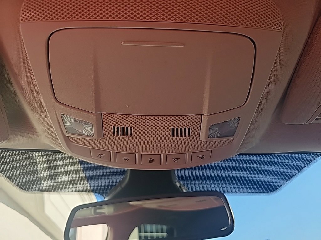 Used 2024 Ford Edge SEL image 20