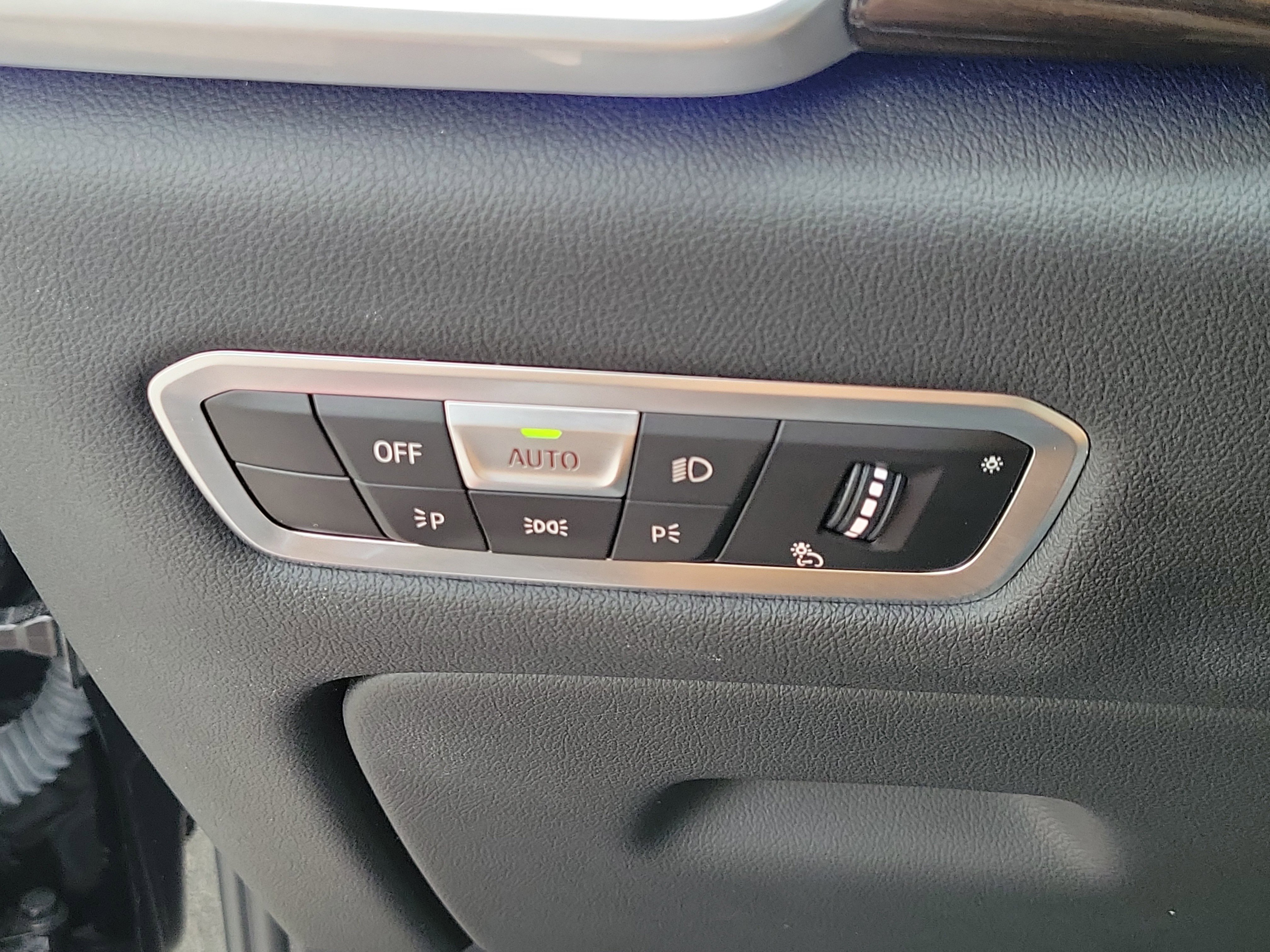 Certified 2023 BMW X5 xDrive40i w/ Premium Package AWD/4WD image 21