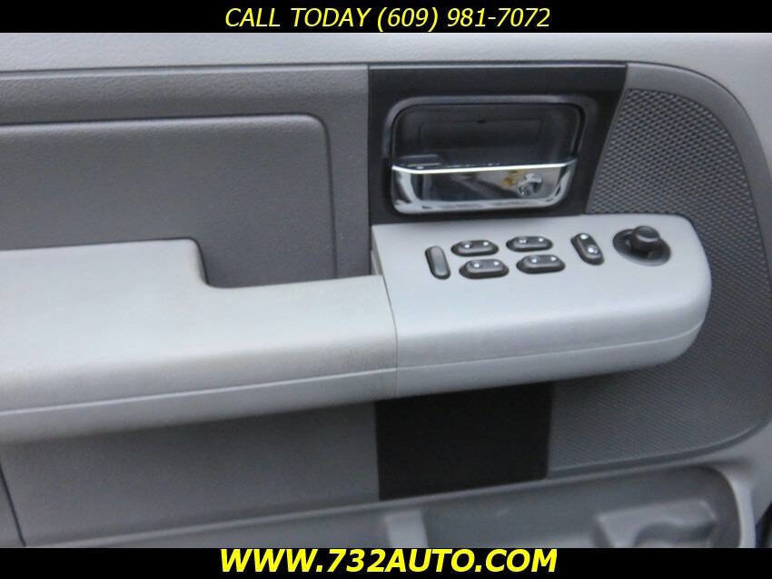 Used 2006 Ford F150 XLT AWD/4WD image 29