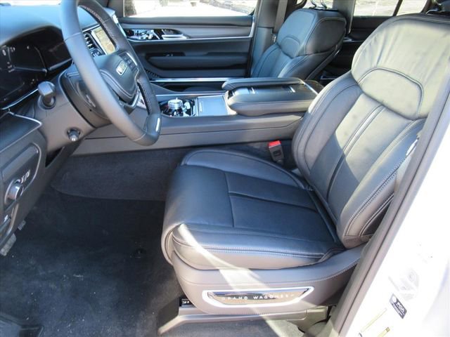 New 2026 Jeep Grand Wagoneer Summit w/ Rear Seat Video Group I image 16