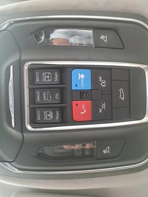 Certified 2021 Jeep Grand Cherokee L Limited image 27