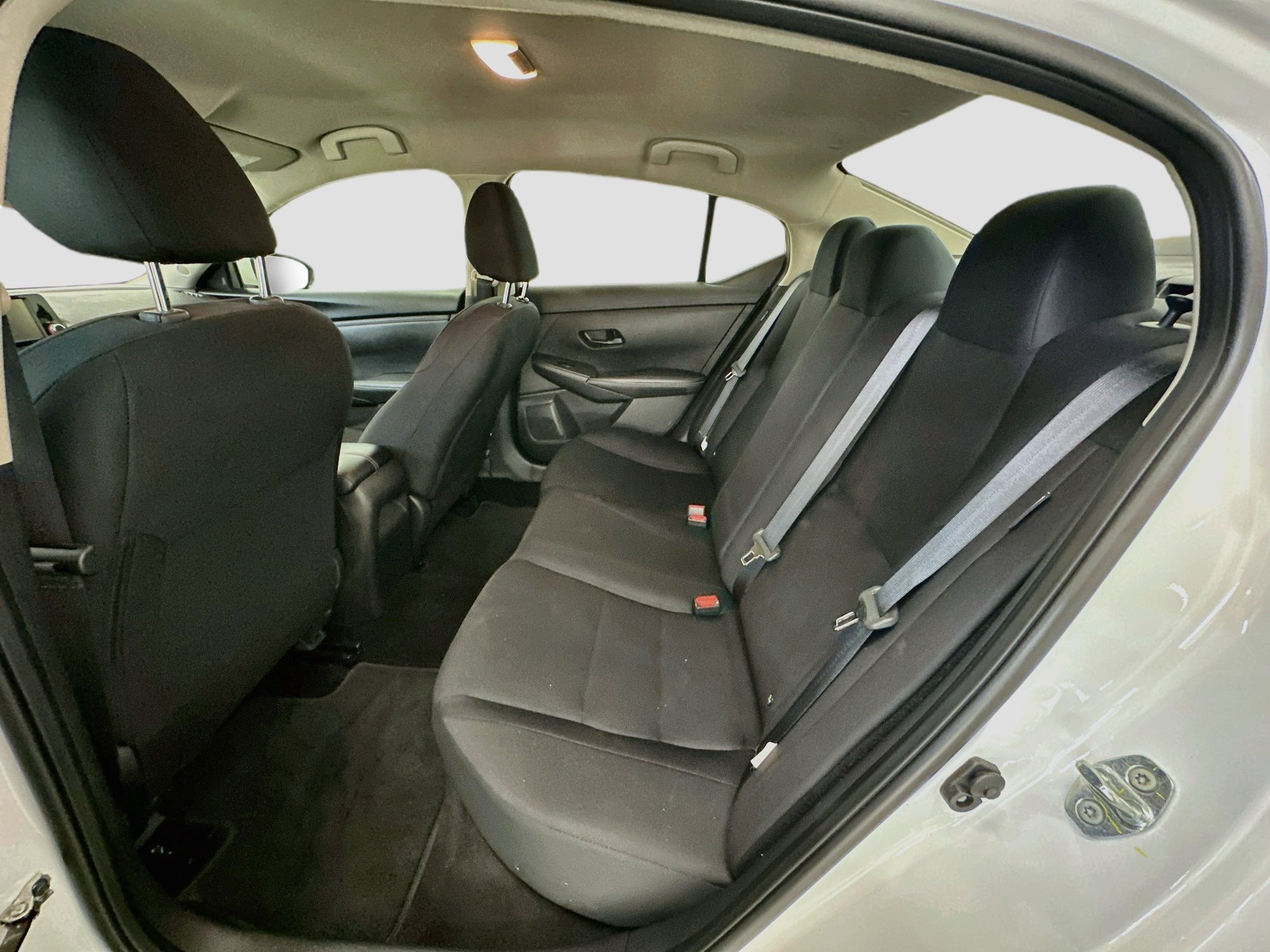 Used 2024 Nissan Sentra S FWD image 28