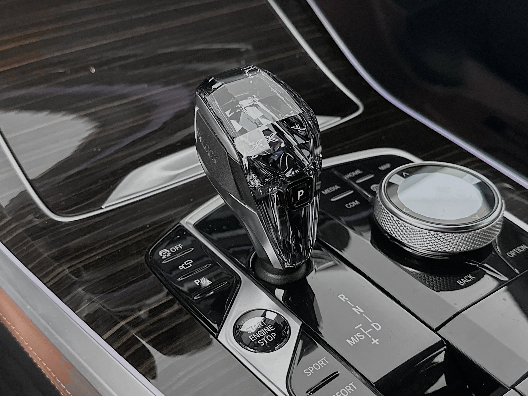 Used 2021 BMW X5 xDrive40i w/ M Sport Package image 25