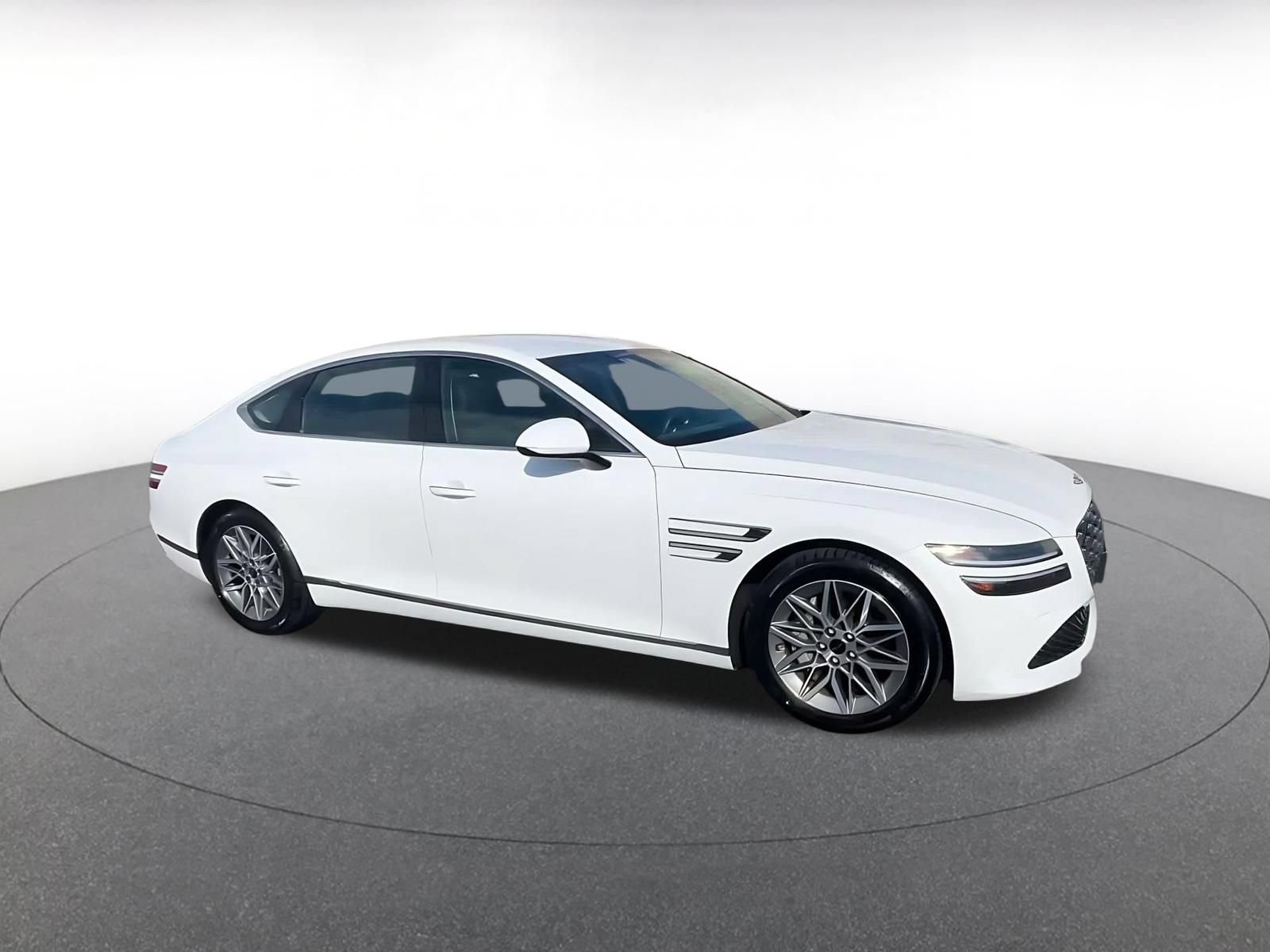 Used 2026 Genesis G80 2.5T AWD/4WD image 2