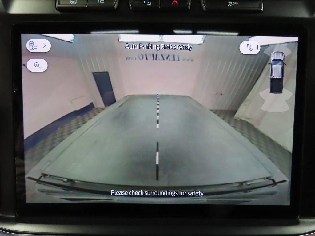 Used 2024 Ford F250 Platinum image 19