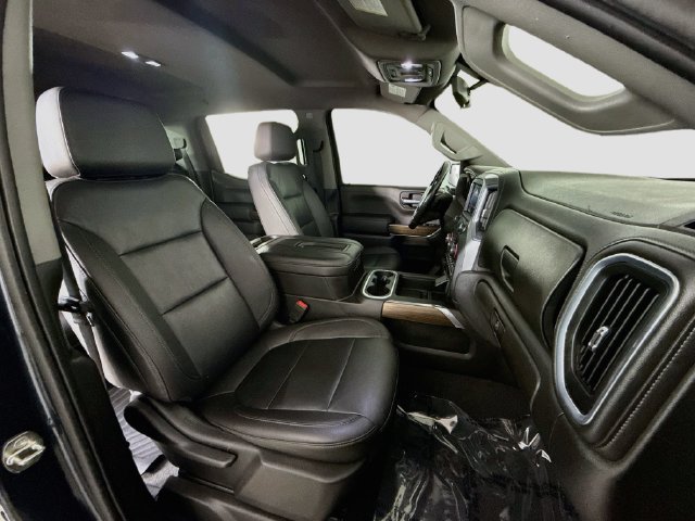 Used 2021 Chevrolet Silverado 1500 RST w/ Convenience Package II AWD/4WD image 28
