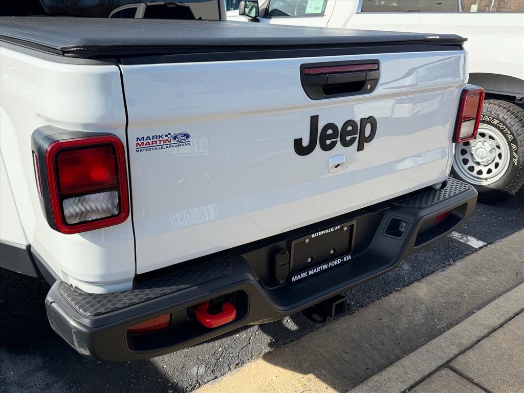 Used 2023 Jeep Gladiator Sport image 7