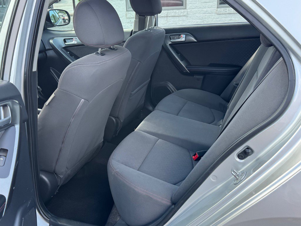 Used 2010 Kia Forte SX FWD image 14