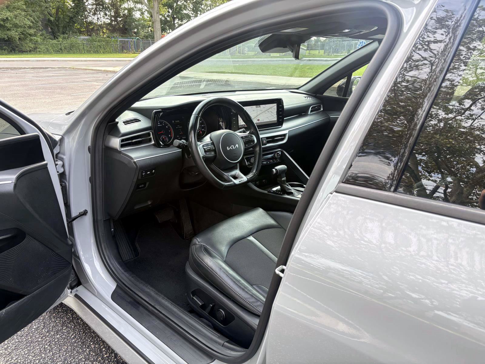 Used 2023 Kia K5 GT-Line FWD image 12