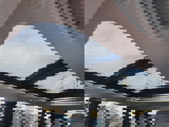 Used 2021 Jeep Cherokee Limited w/ Trailer Tow Group image 19