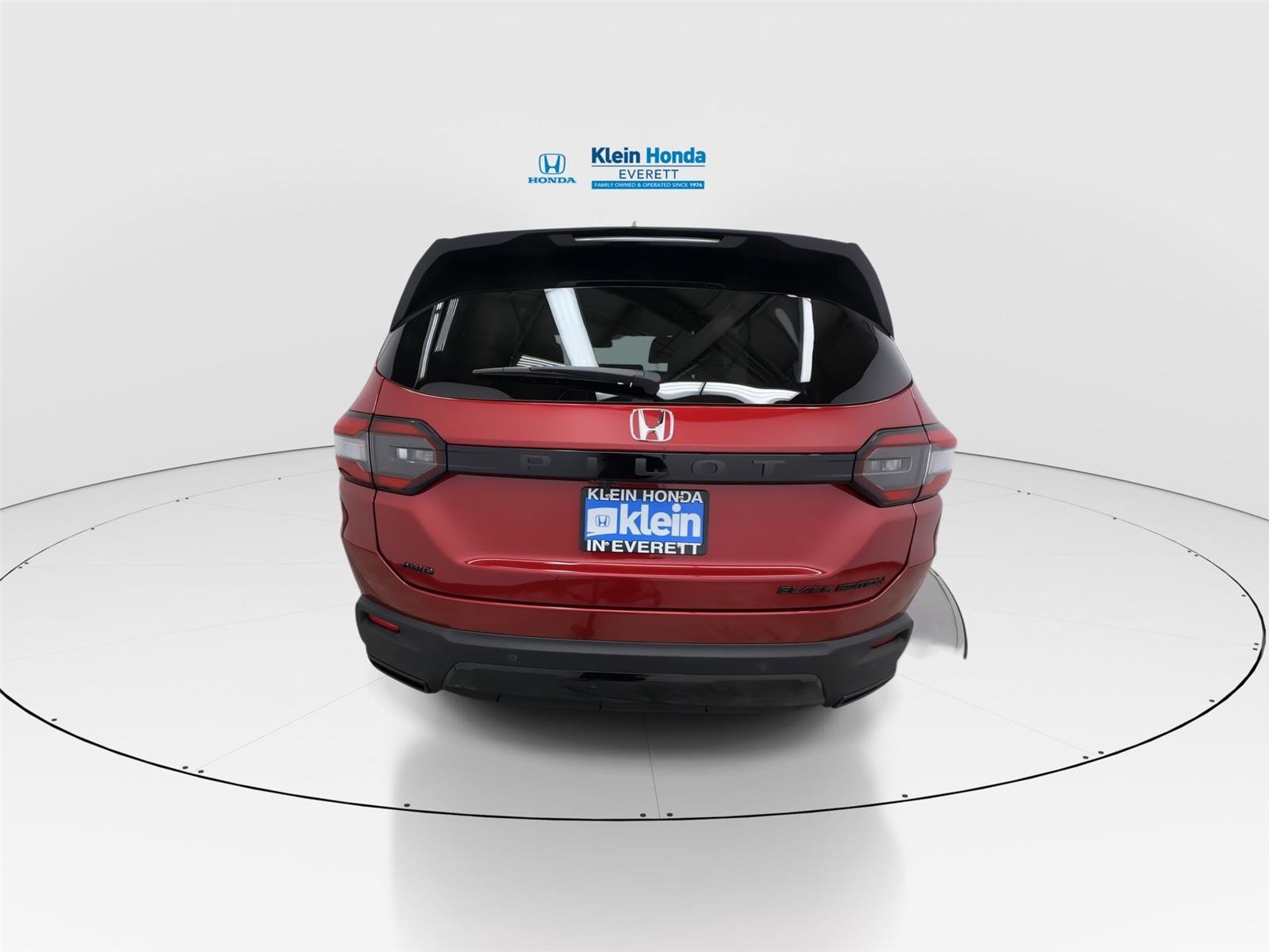 New 2026 Honda Pilot Black Edition image 9