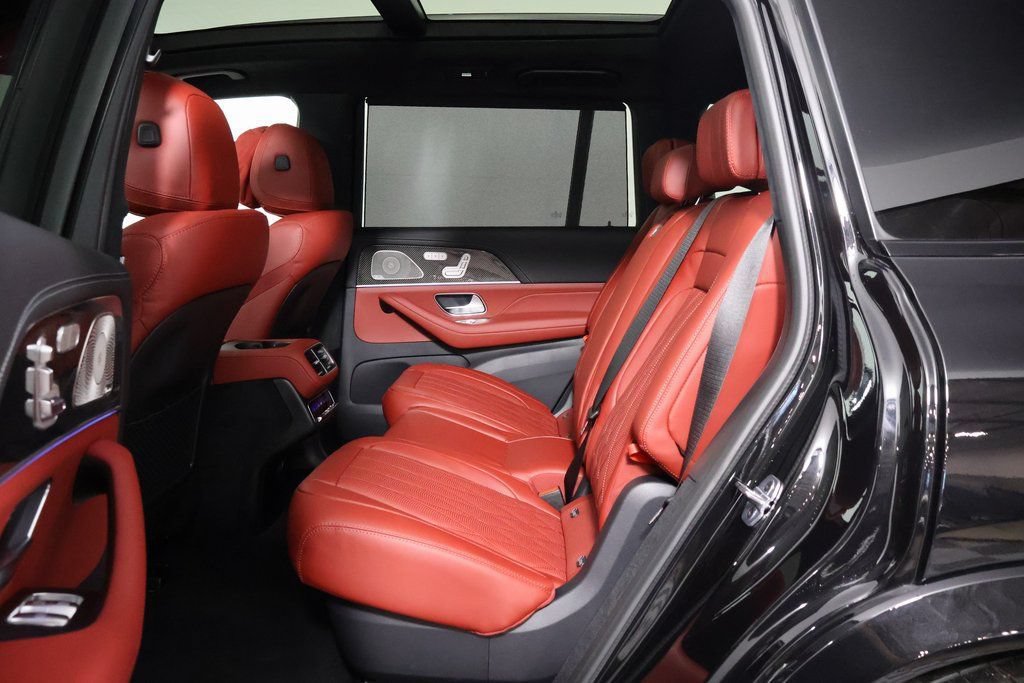 New 2026 Mercedes-Benz GLS 63 AMG 4MATIC image 5