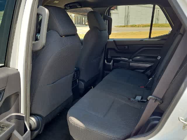 Certified 2025 Toyota 4Runner SR5 AWD/4WD image 22
