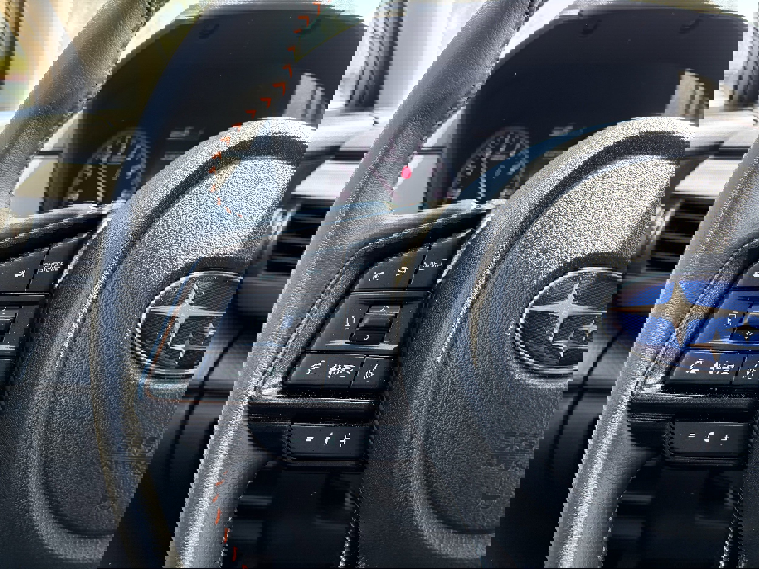 Certified 2025 Subaru Crosstrek 2.5i Limited w/ Popular Package #3A AWD/4WD image 15