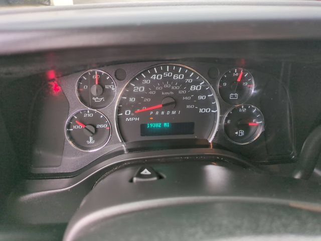 Used 2025 Chevrolet Express 2500 w/ Driver Convenience Package RWD image 10