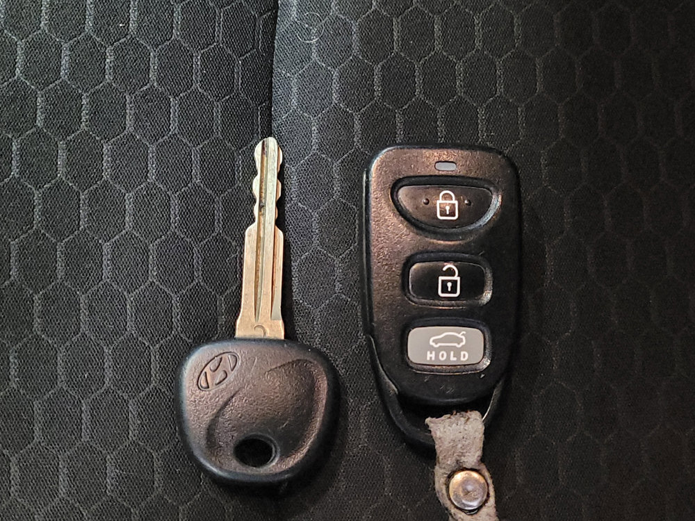 Used 2020 Hyundai Elantra SE w/ Cargo Package (C1) image 32