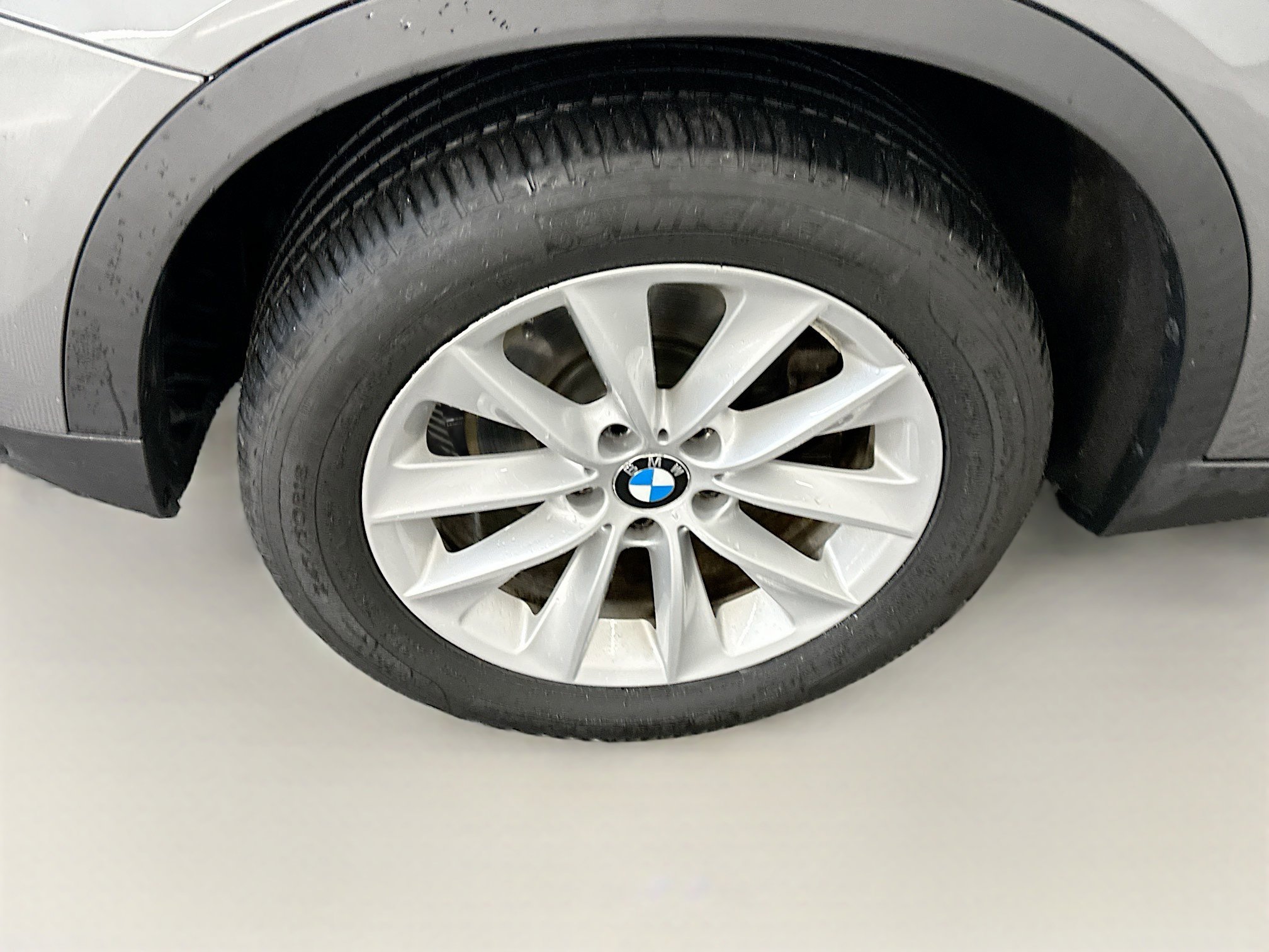 Used 2017 BMW X3 xDrive28i image 11