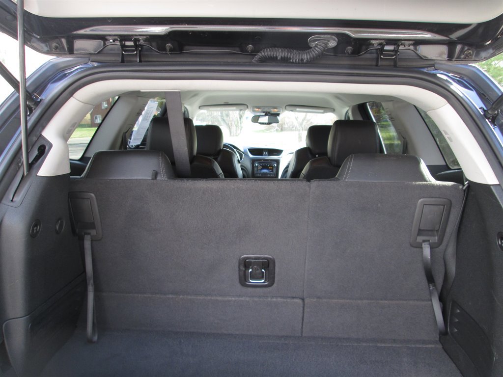 Used 2017 Chevrolet Traverse Premier AWD/4WD image 6