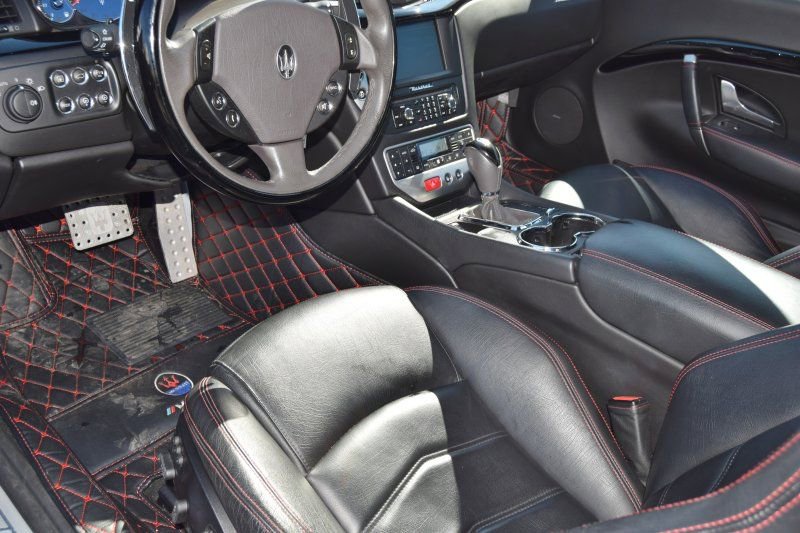 Used 2016 Maserati GranTurismo MC image 28