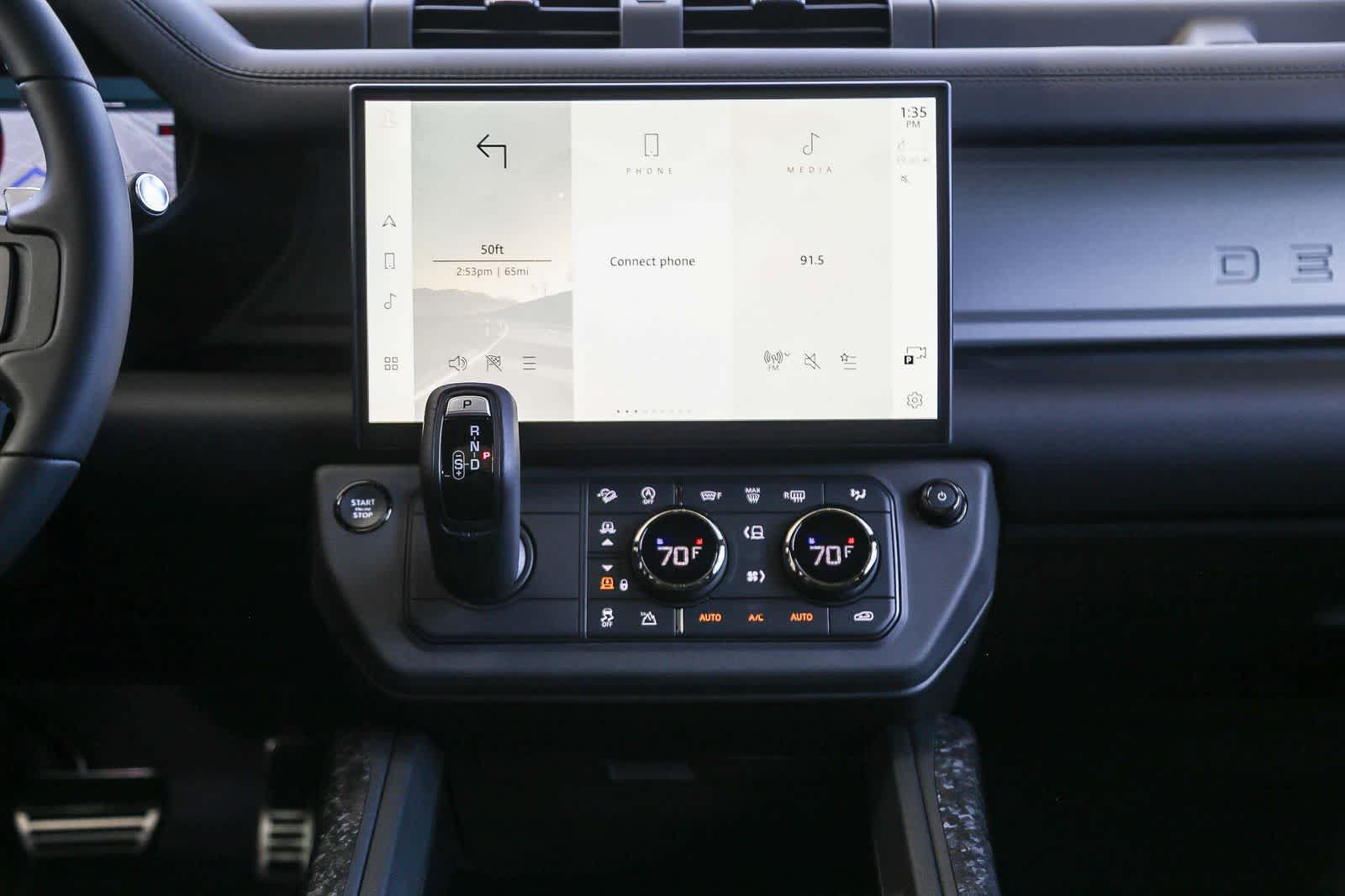 New 2026 Land Rover Defender 110 OCTA AWD/4WD image 15